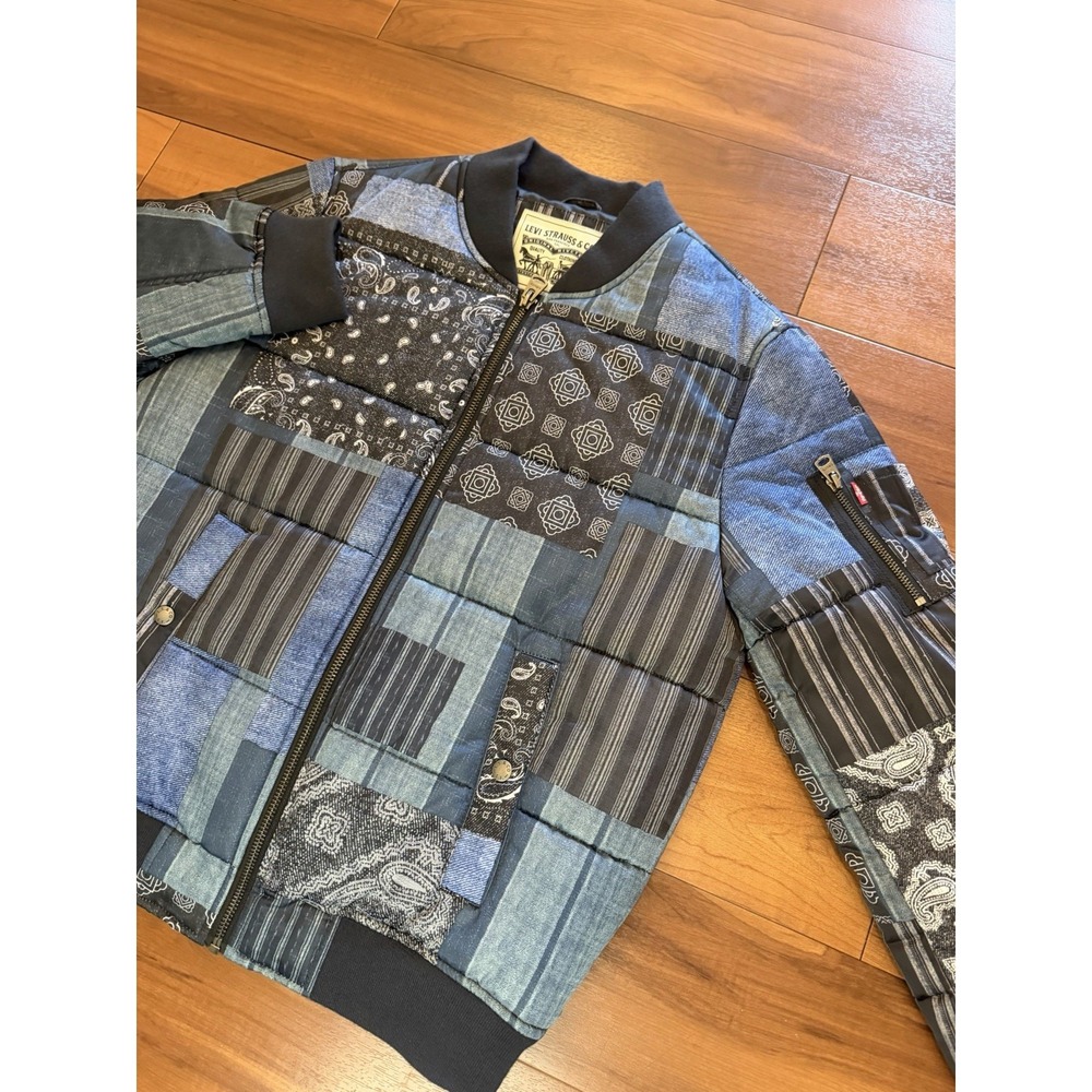 Levi's Quilted Puffer Bomber Jacket Paisley Blue Black Men's Size Small S NWT